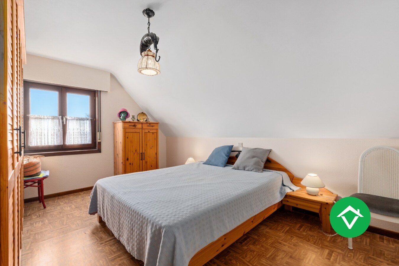 Rustig gelegen alleenstaande woning met 3 slaapkamers en garage te Nieuwpoort 