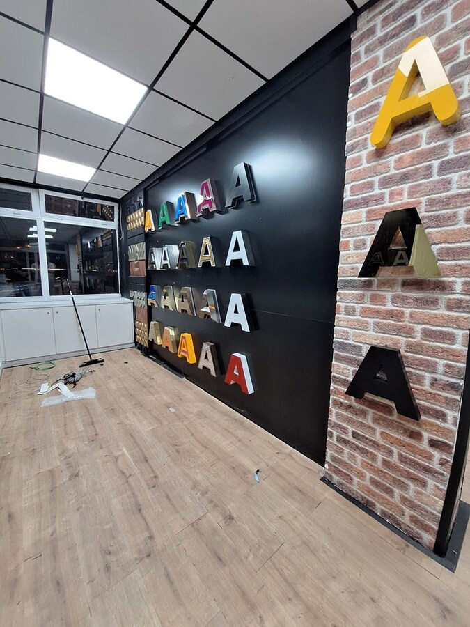 Perfect gelegen kantoorruimte te Heusden-Zolder 