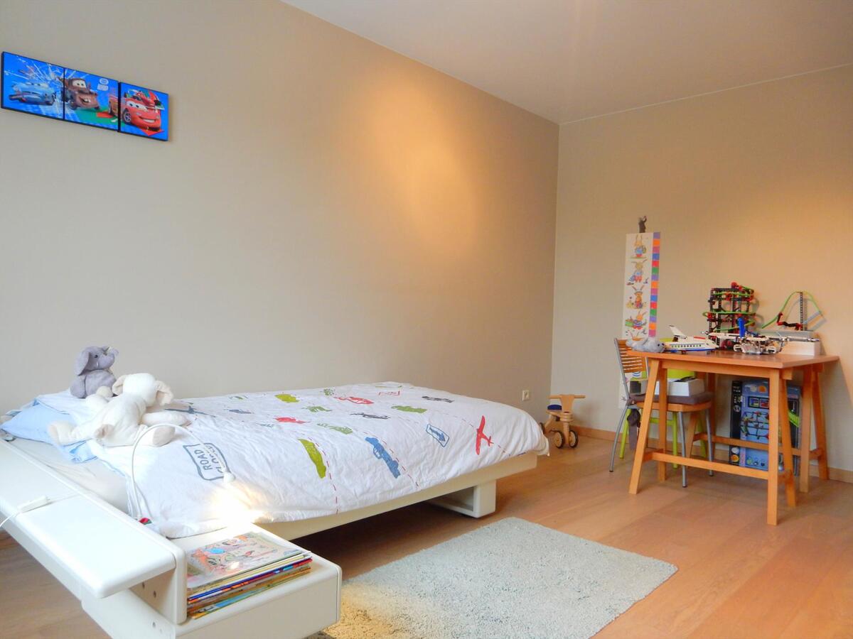 Prachtige recente villa te Aartrijke 