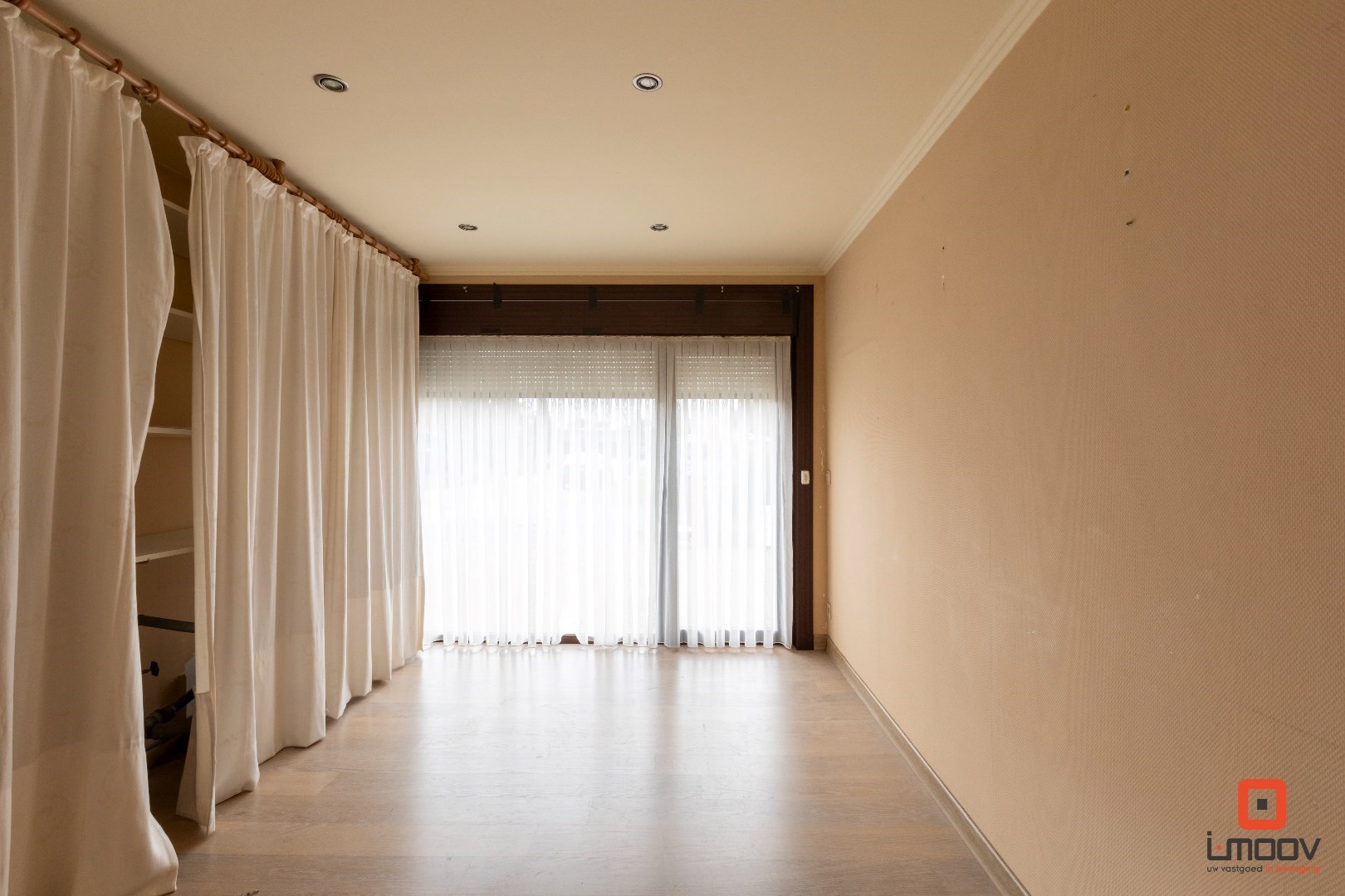 Prachtige alleenstaande villa in residentiële woonwijk 