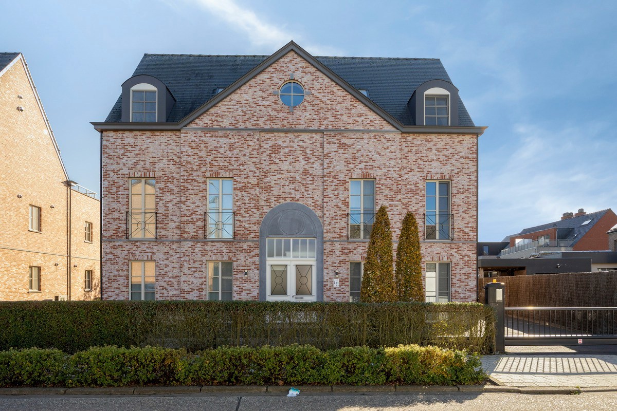 Prachtig gelijkvloers appartement met 2 slaapkamers en garage te Westerlo 