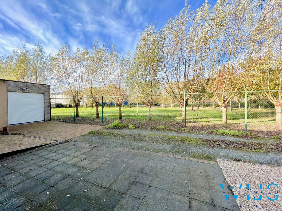 Gezellige gezinswoning op TOPlocatie in Eeklo ! 