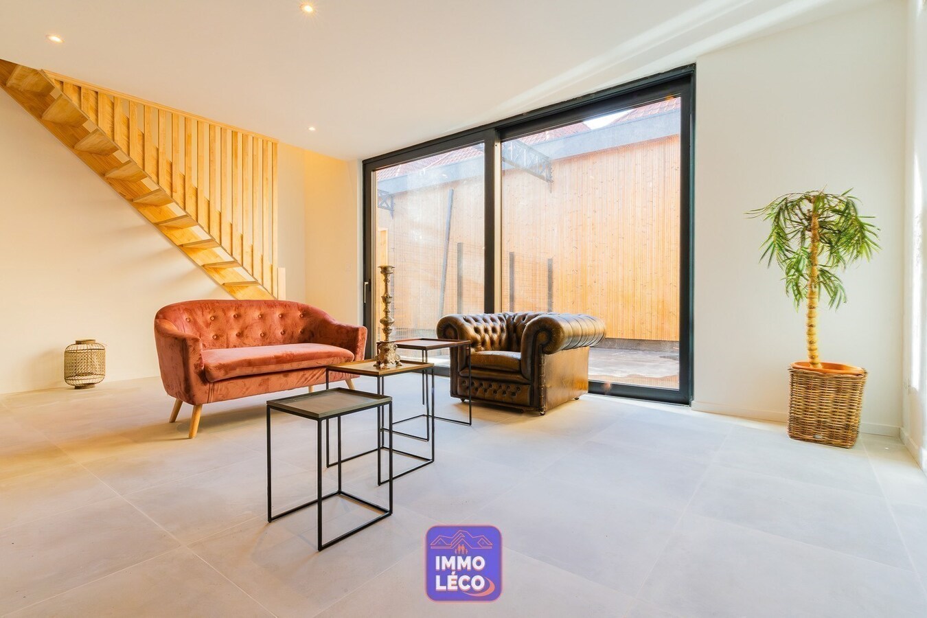 Maison neuve style "LOFT" avec patio, dans un clos résidentiel proche du centre-ville ! 