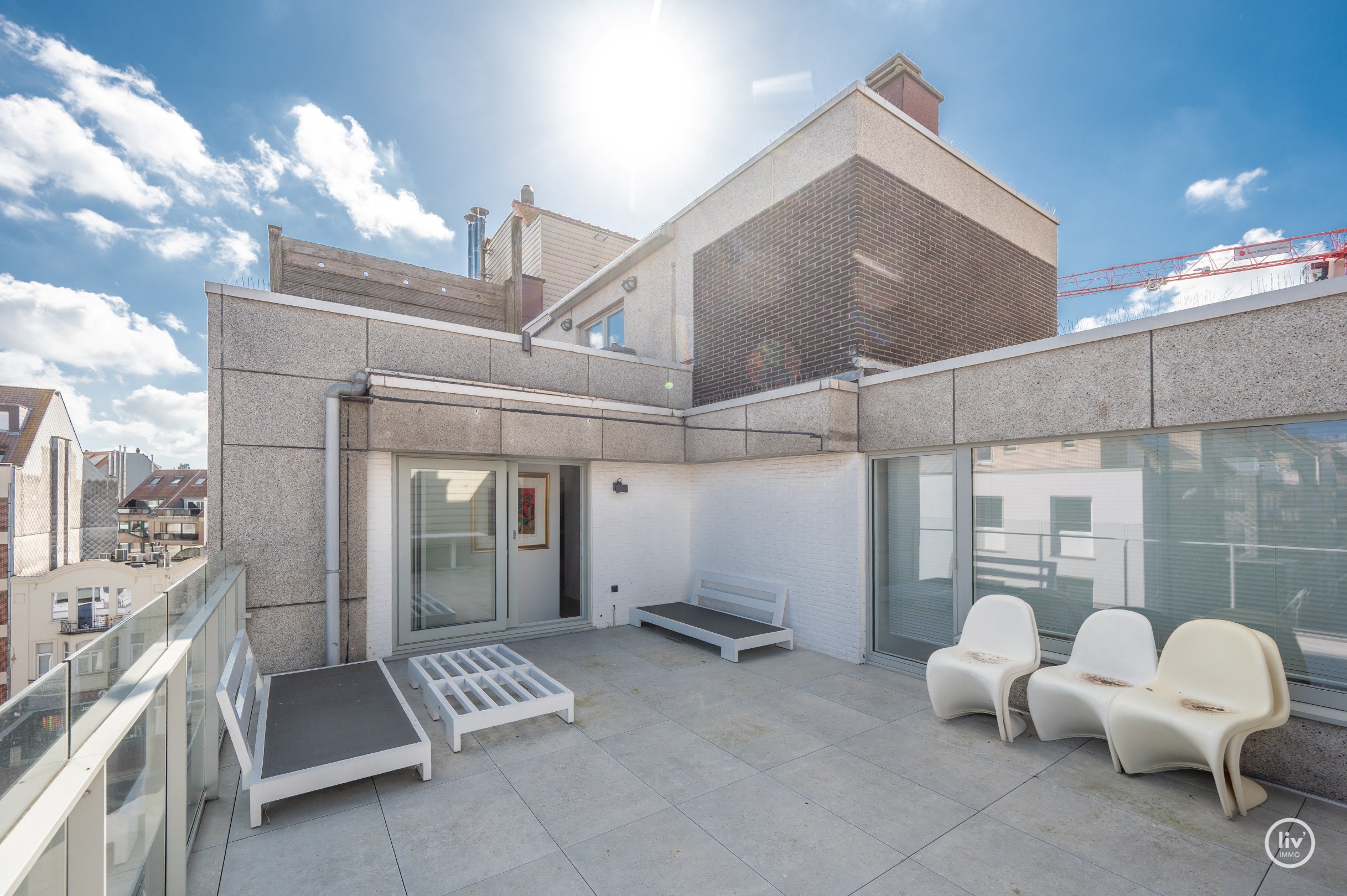 Volledig afgewerkt Hoekappartement + studio centraal gelegen in Knokke 