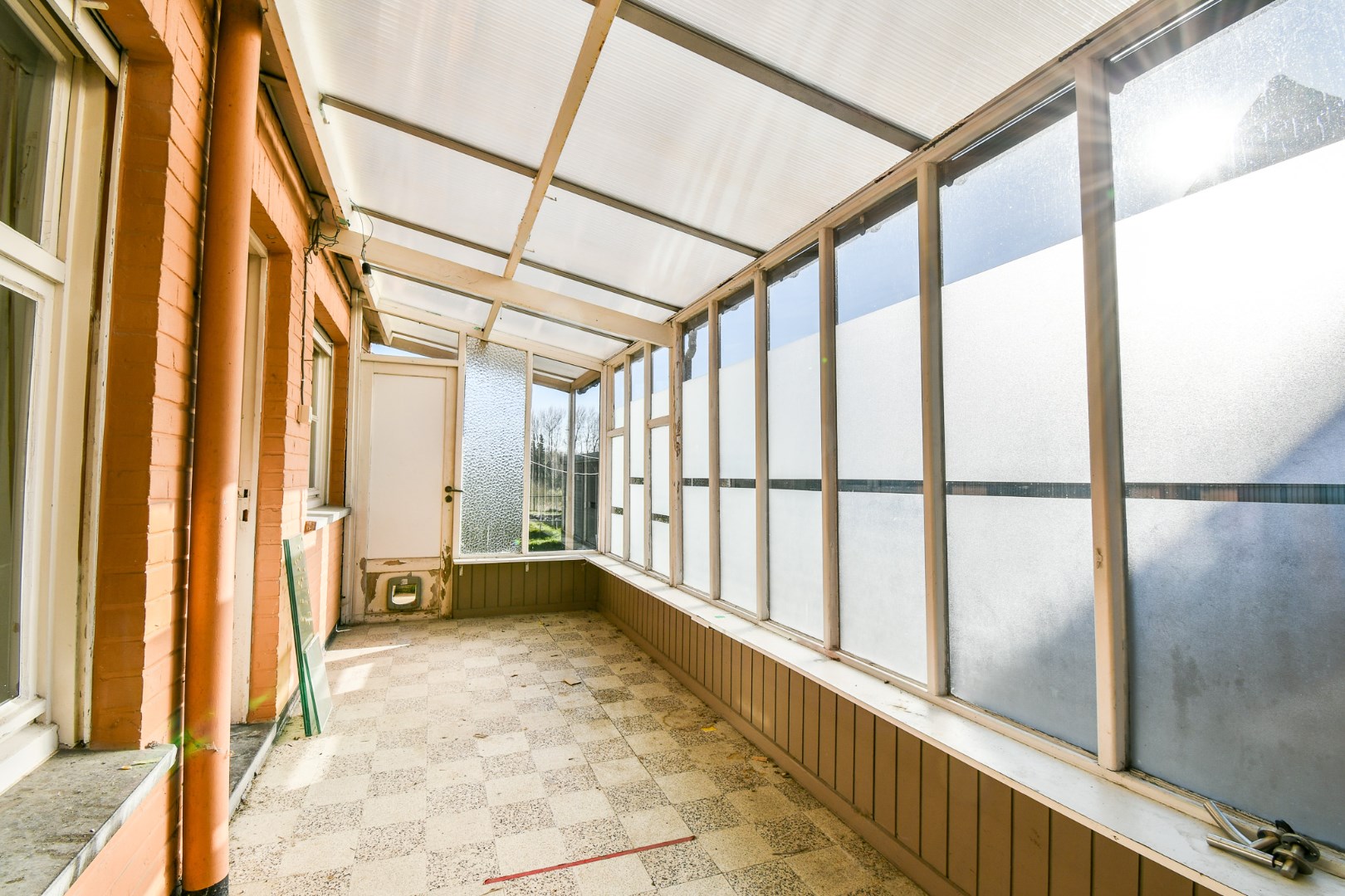 Halfopen woning op toplocatie met prachtig uitzicht op De Krekemeersen! 