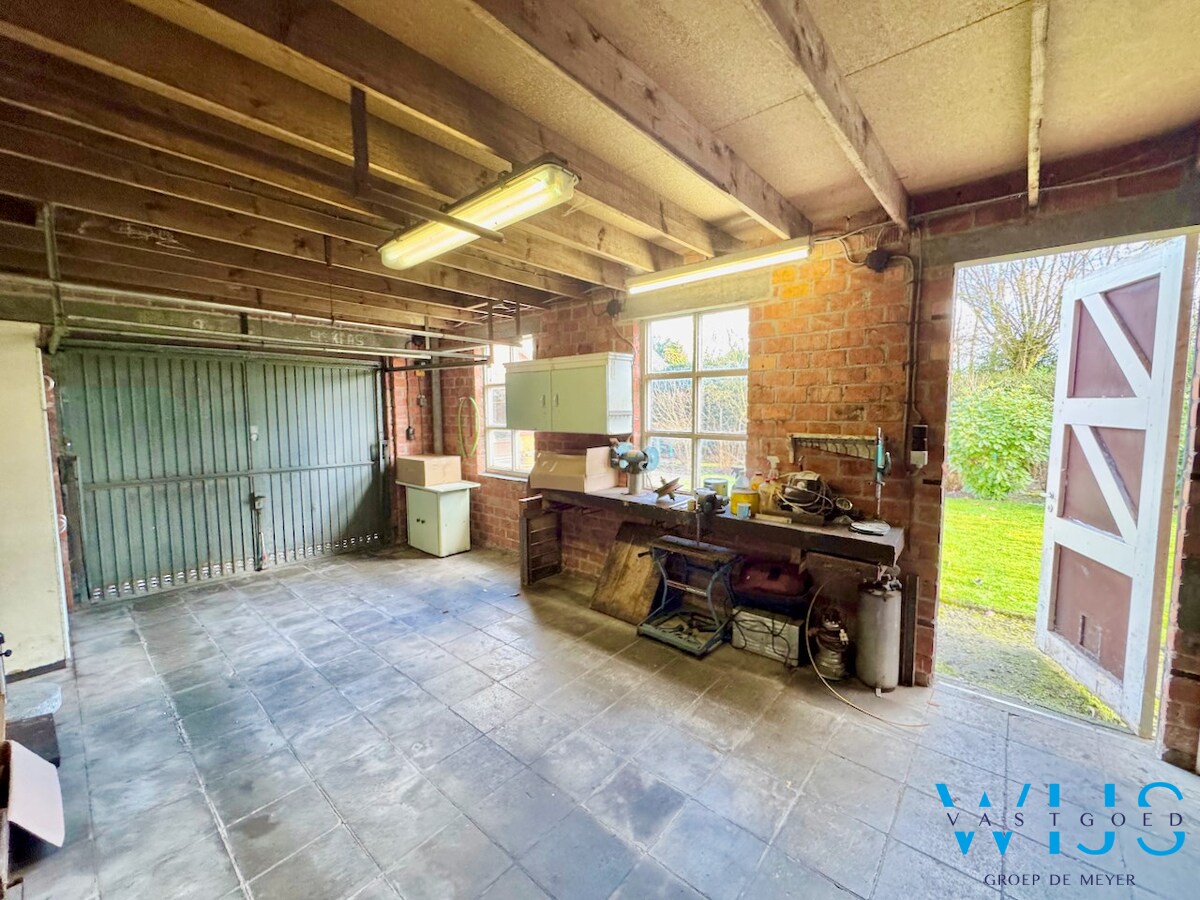 Alleenstaande bungalow op 793m² te Wippelgem ! 