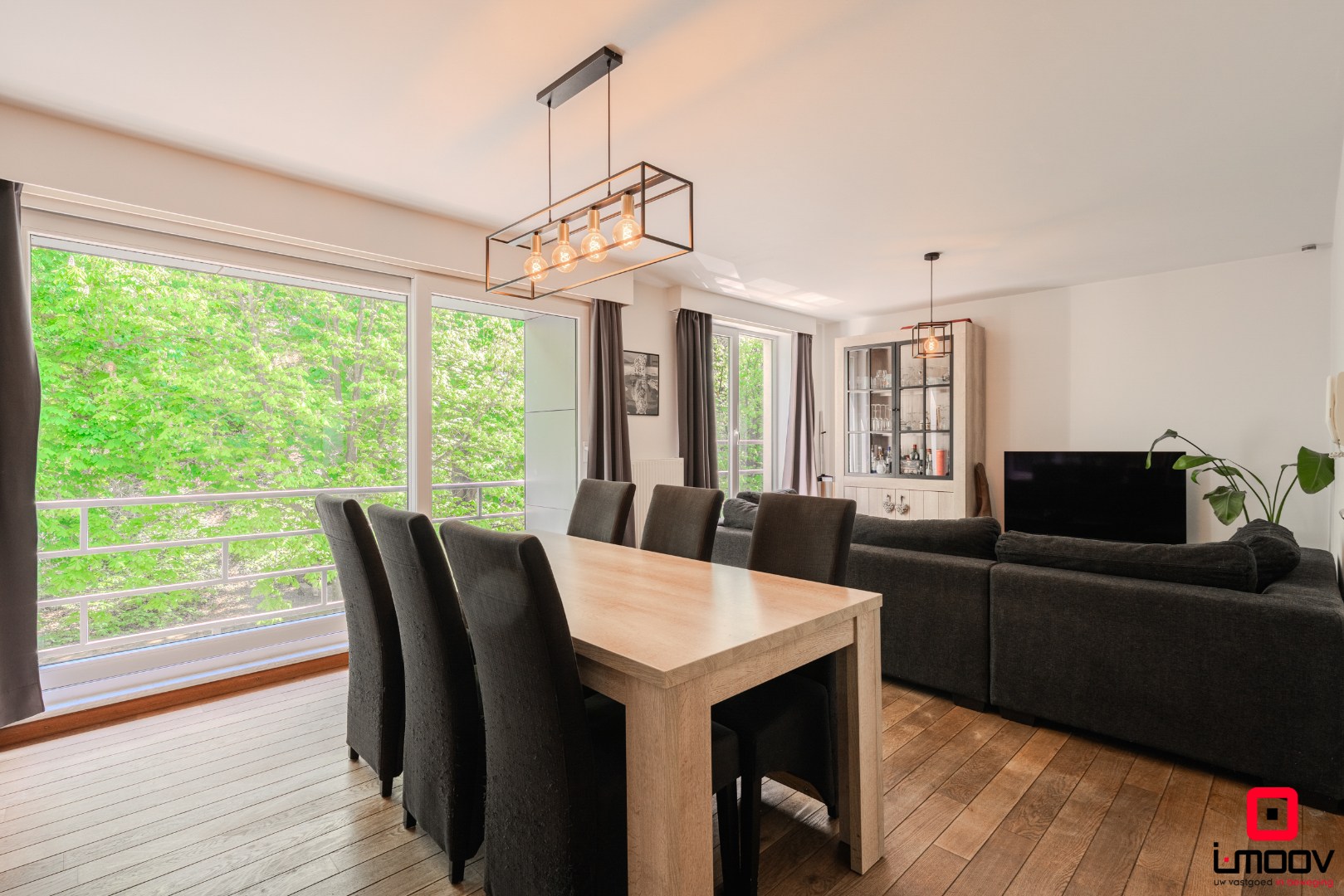 Eénslaapkamer appartement met twee terrassen en uniek parkzicht 