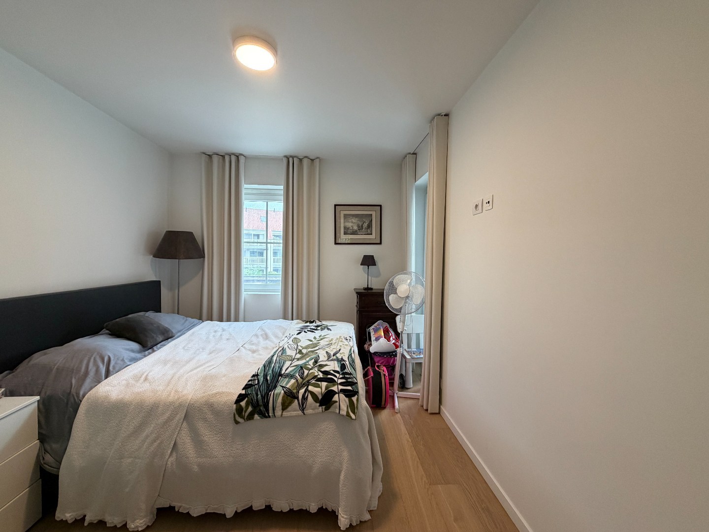 Appartement met 2 slaapkamers en garage te huur in het centrum van Waregem 