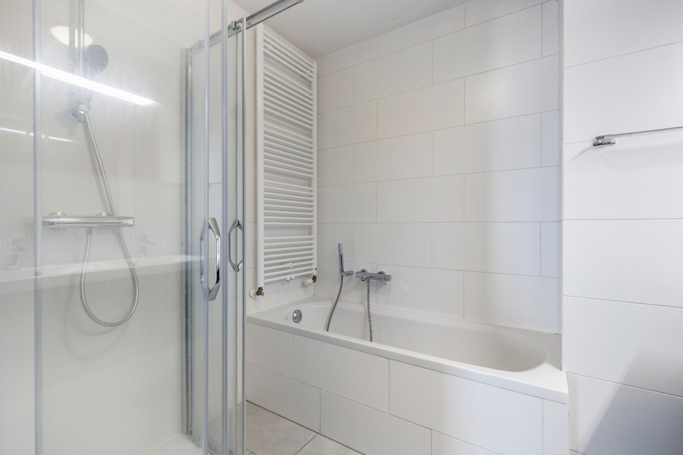 Res. Leiemeersen: instapklaar recent 3-slpks appartement nabij de Watersportbaan 