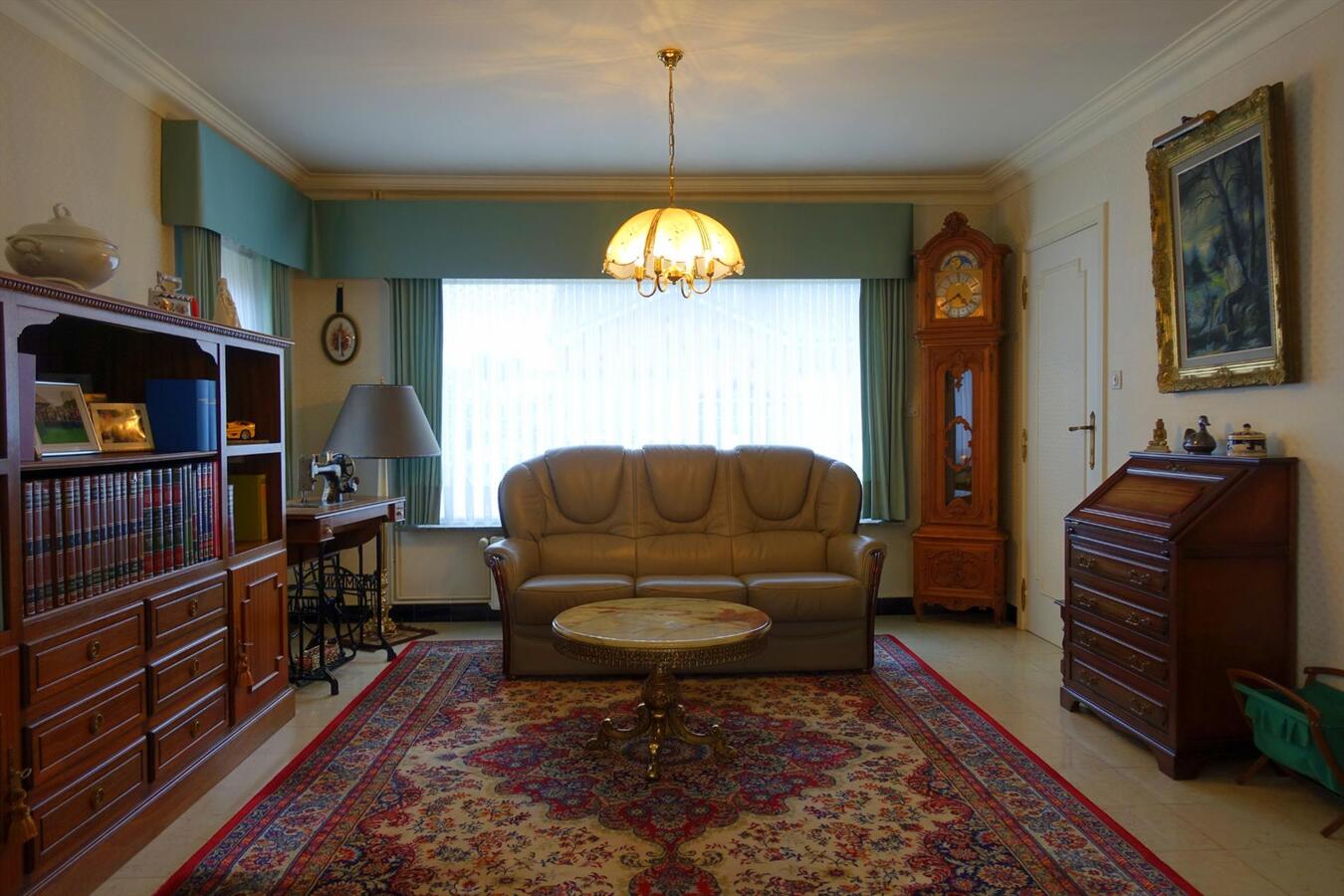 Rustig gelegen woning met garage 