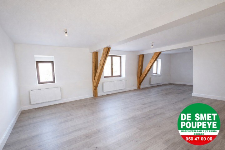 prachtig gerenoveerd duplex appartement 