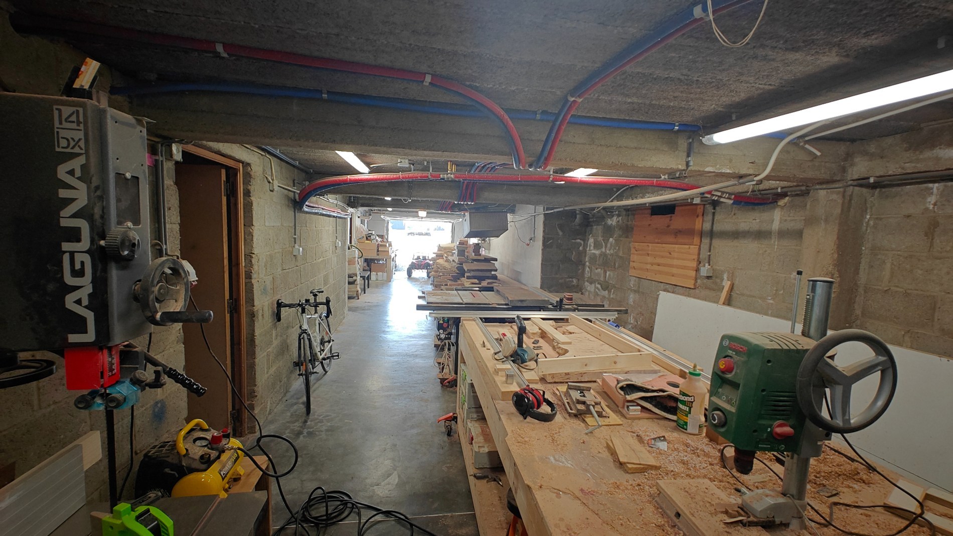 Open bebouwing met 4 slaapkamers, bureau, garage en prachtige tuin in Boutersem – EPC 158 kWh/m² - bewoonbare opp. 282 m² 