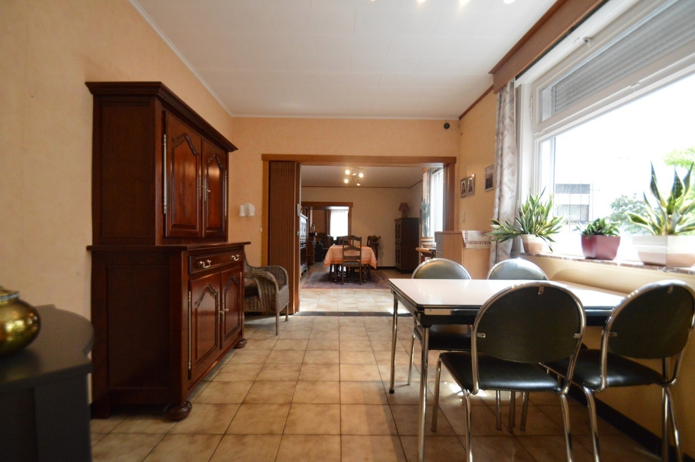 Volumineuze gezinswoning vlakbij het centrum en het strand - Heist 