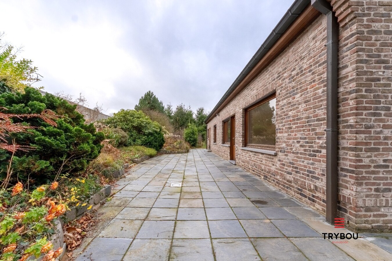 Wonen met een vakantiegevoel – unieke villa op de top van de Rodeberg 