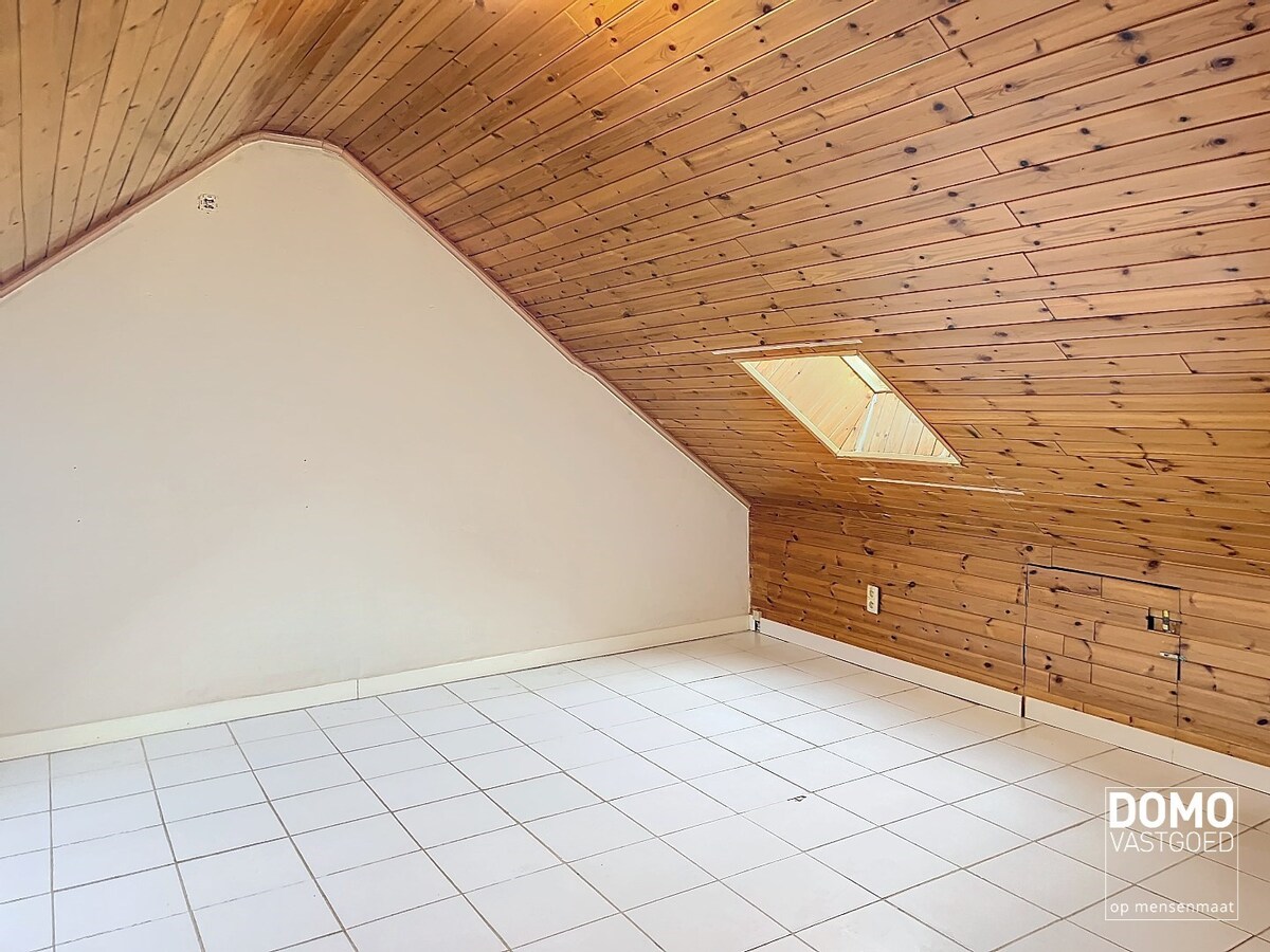 APPARTEMENTSGEBOUW  bestaande uit 1 studio en 1 appartement gelegen te Hasselt 