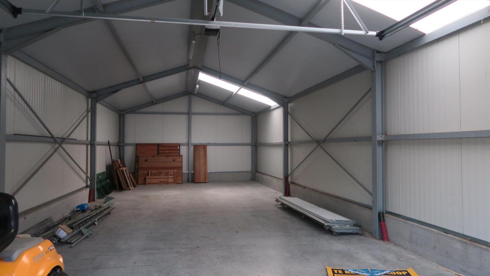 Loods van 90 m² - Centrum Zarren 