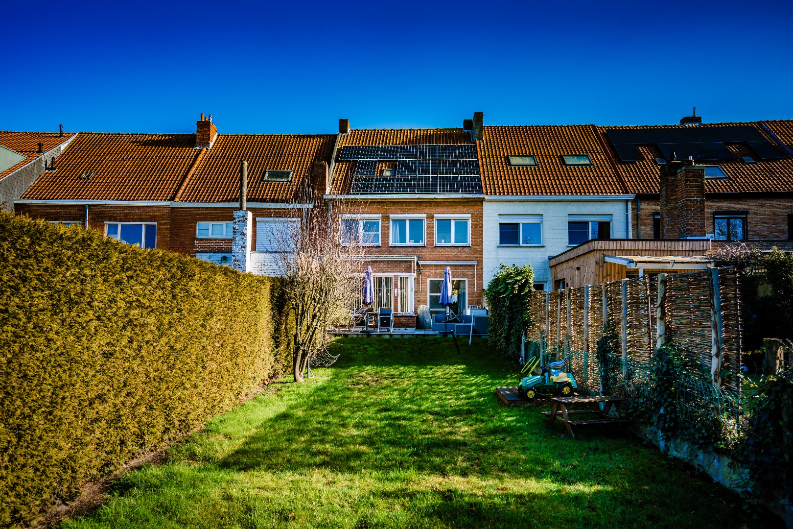 Ruime gezinswoning 4 slpks en tuin nabij centrum Eeklo 