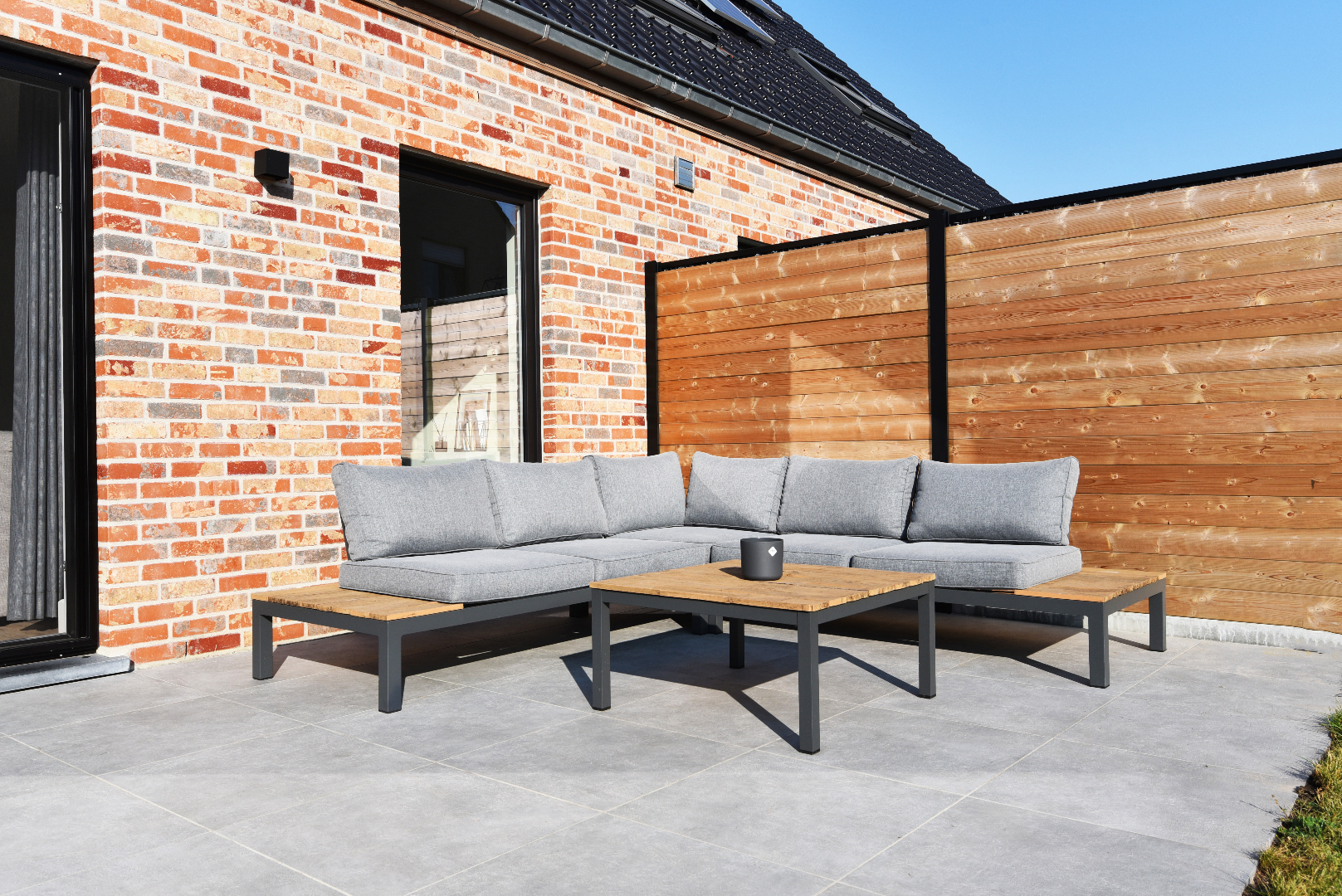 Nieuwbouw 4 slpks, garage en tuin nabij centrum Adegem 