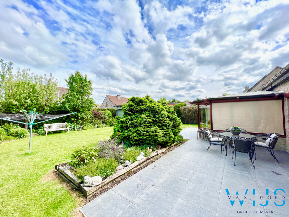 Enorm rustig &amp; goed gelegen woonhuis te Ertvelde ! 