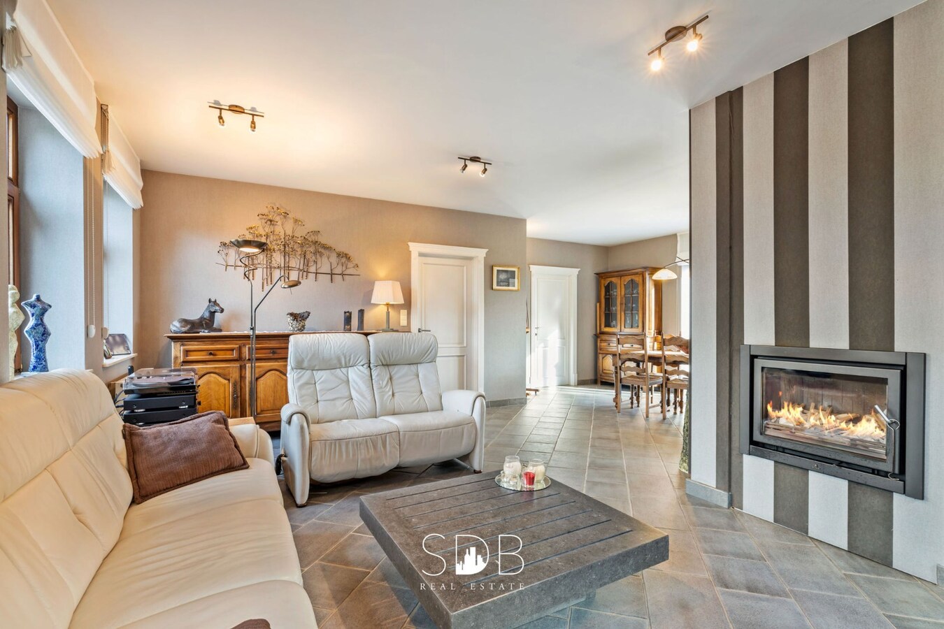 Prachtige landelijke woning met gezinstuin op 1.668m². 