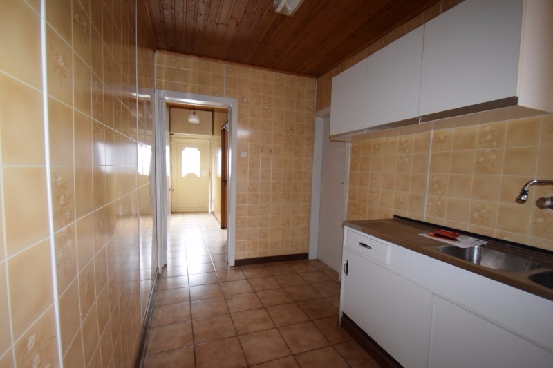 TOF, U  KRIJGT NIEUWE BUREN! 