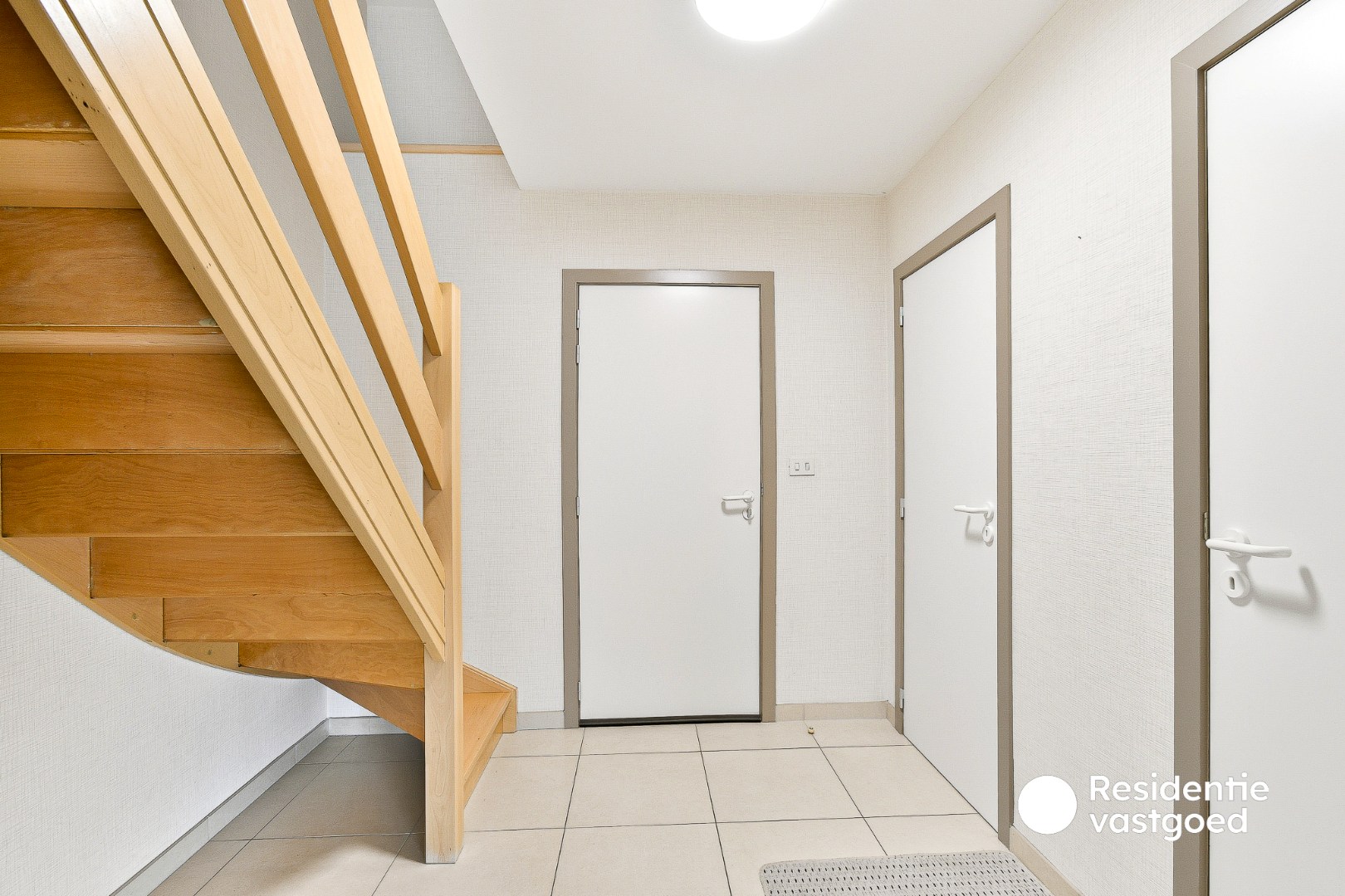 Duplex-appartement in rustige residentie met twee slaapkamers en terras 