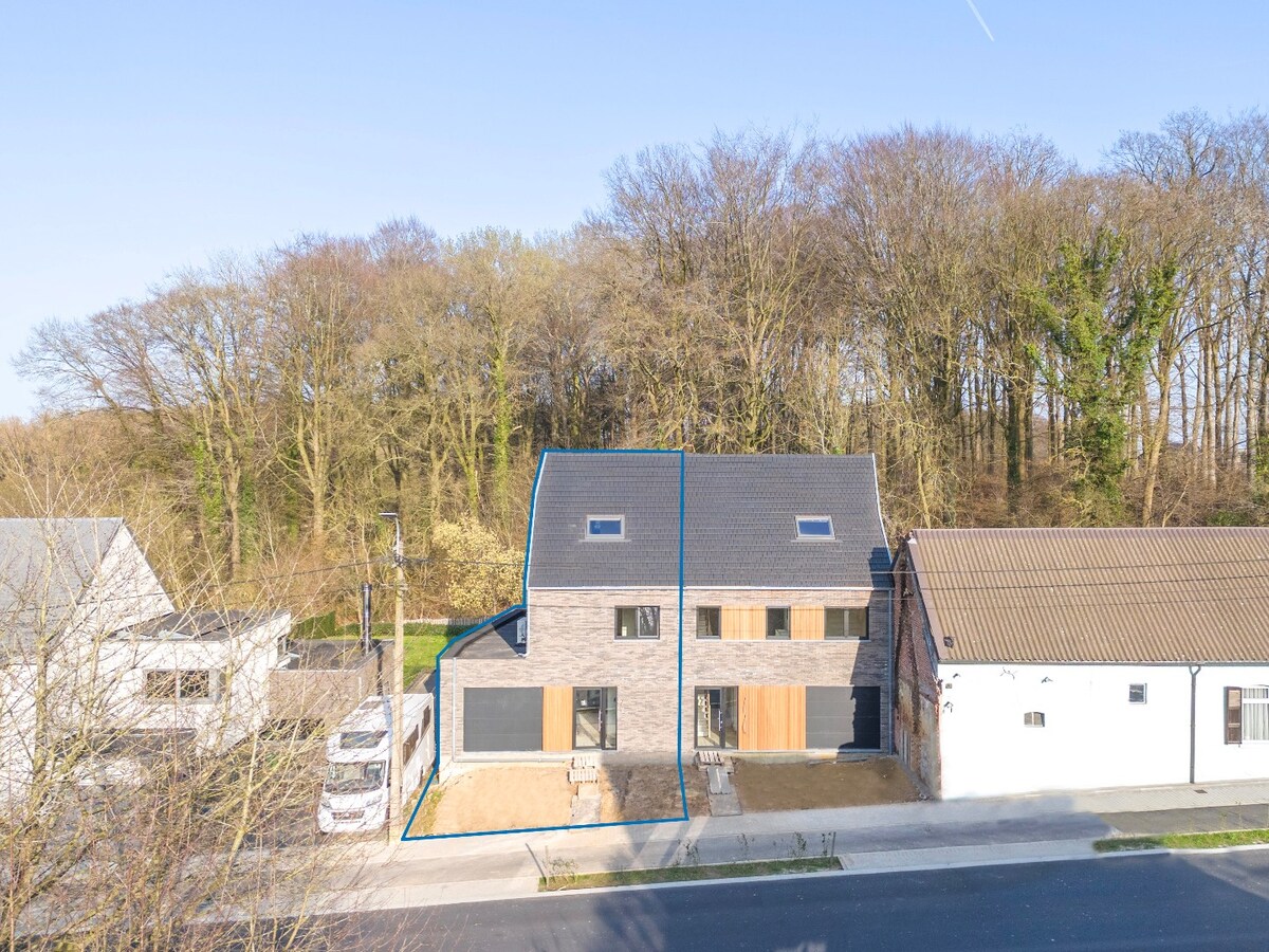 Tiptop afgewerkte nieuwbouw BEN-woning te St-L-Houtem, 6% BTW mogelijk 