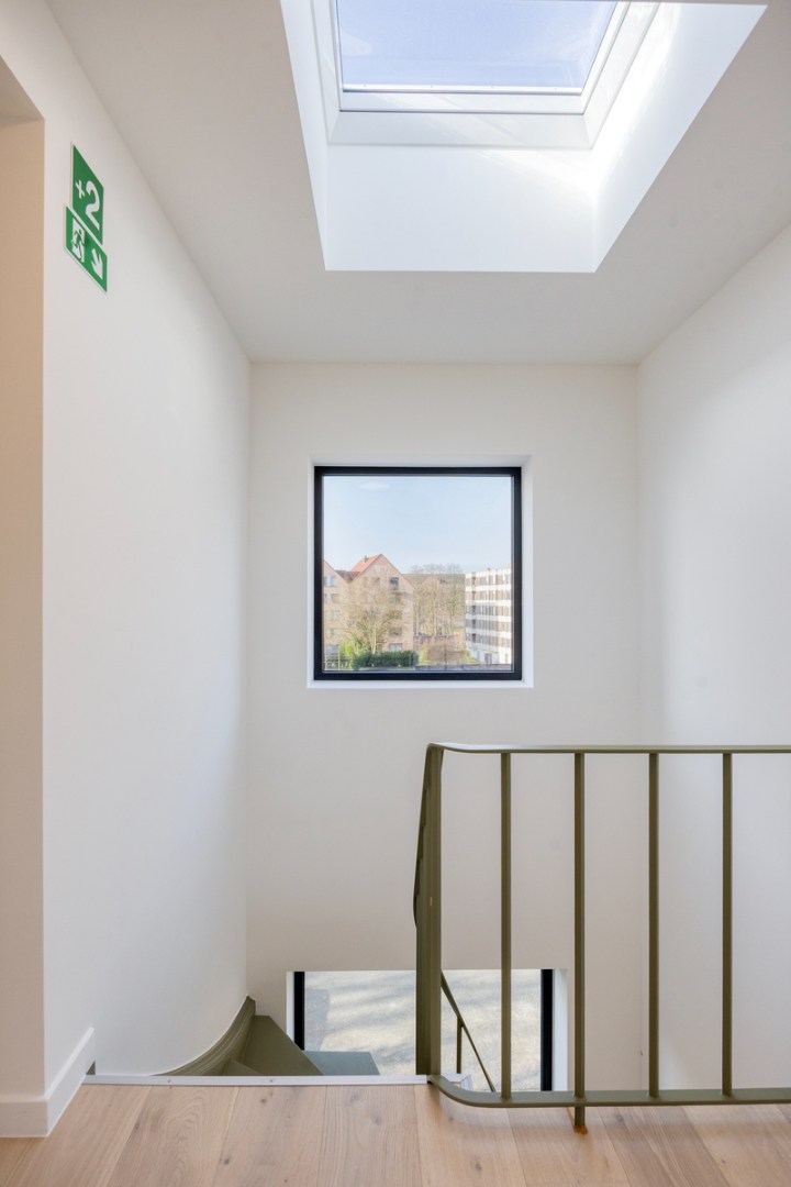 Volledig gerenoveerd en gemeubelde studentenkamer met privé badkamer en tuin - EPC A! 