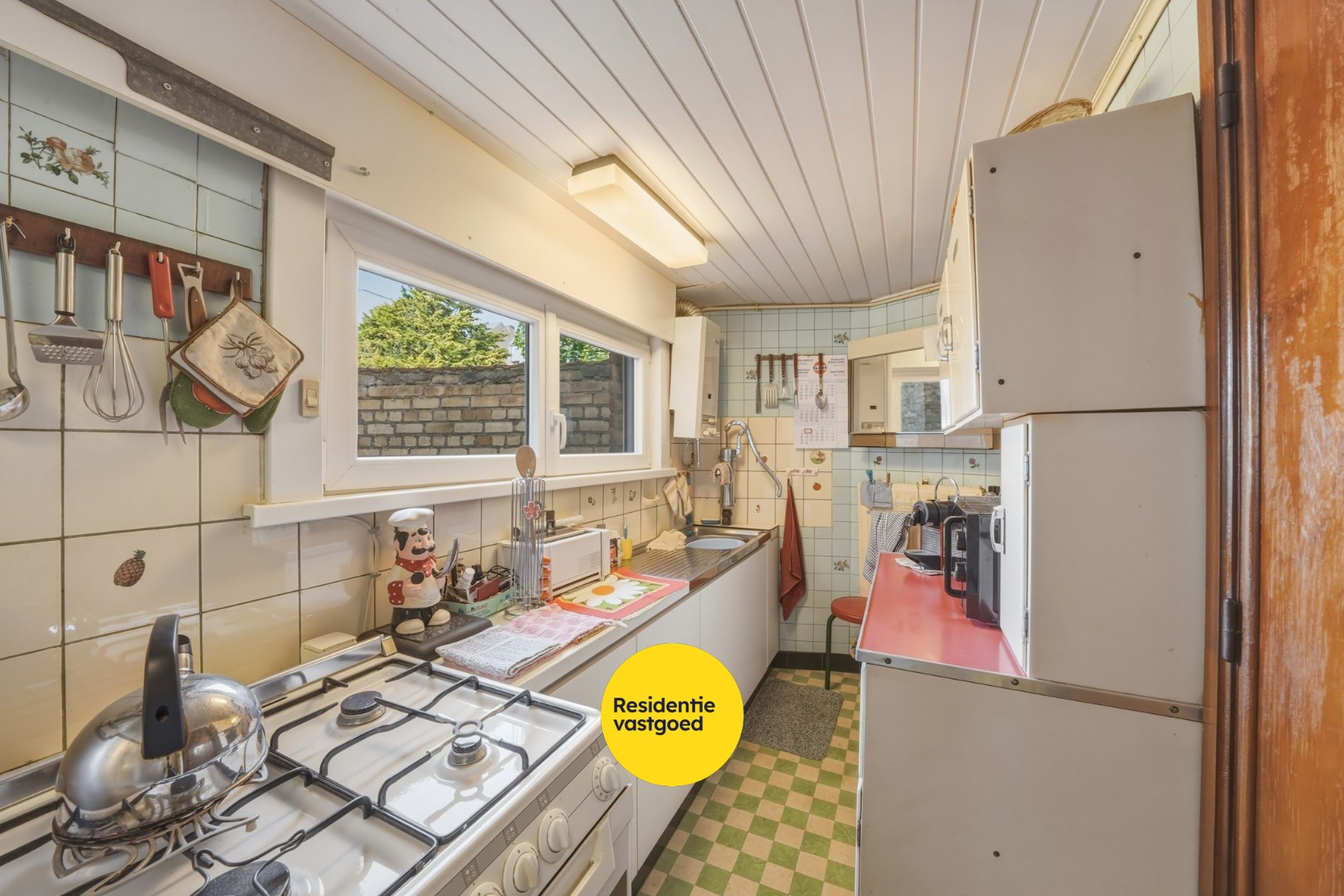 Ruime woning met garage en veel mogelijkheden te Mariakerke (Oostende) 
