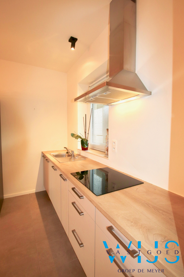 Serviceflat in hartje Ertvelde ! 