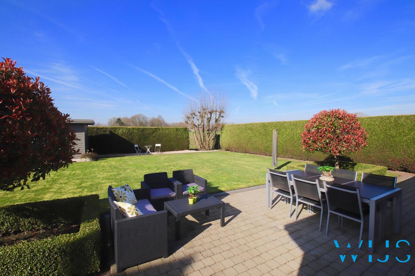 Perfect onderhouden open bebouwing in een rustige wijk te Sleidinge! 