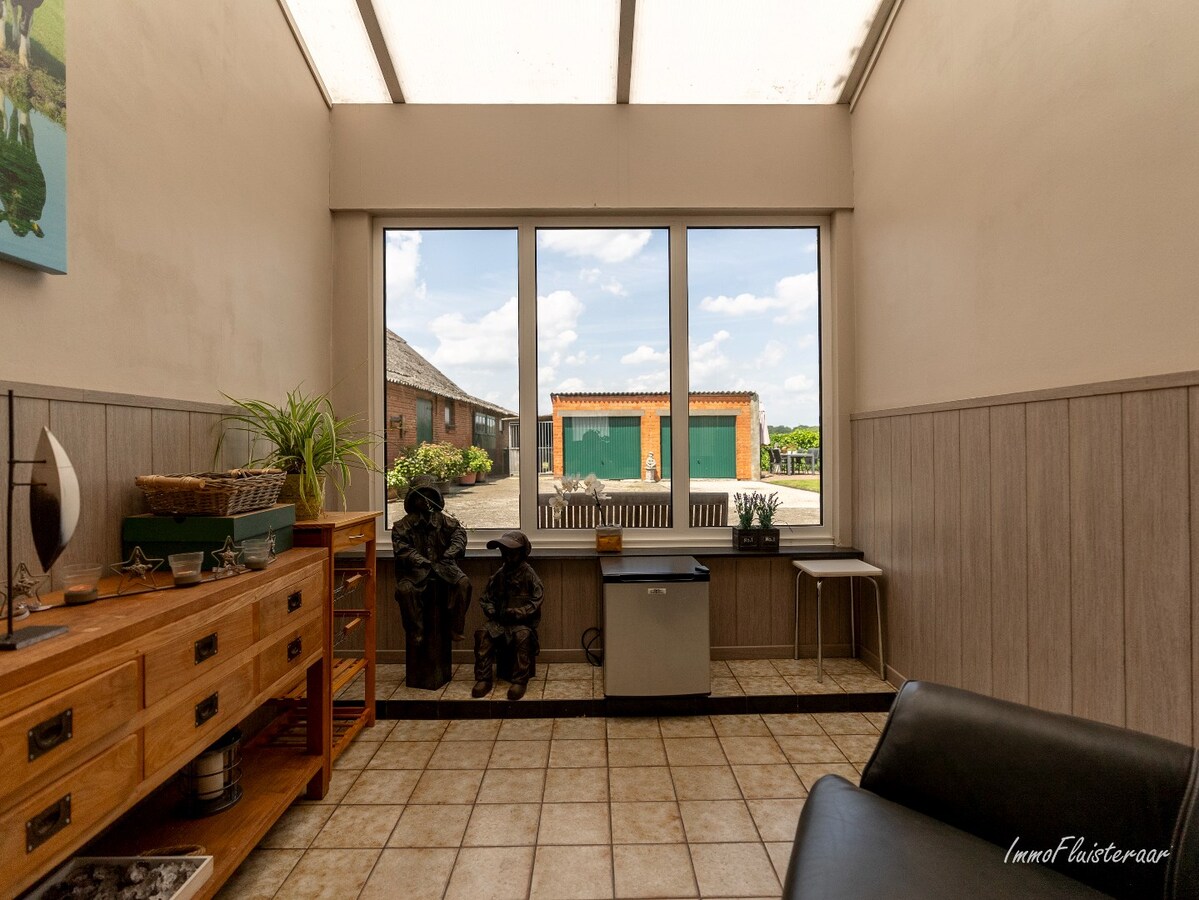 Characteristic long farmhouse with barn on approximately 4.6 hectares in Rijkevorsel. 