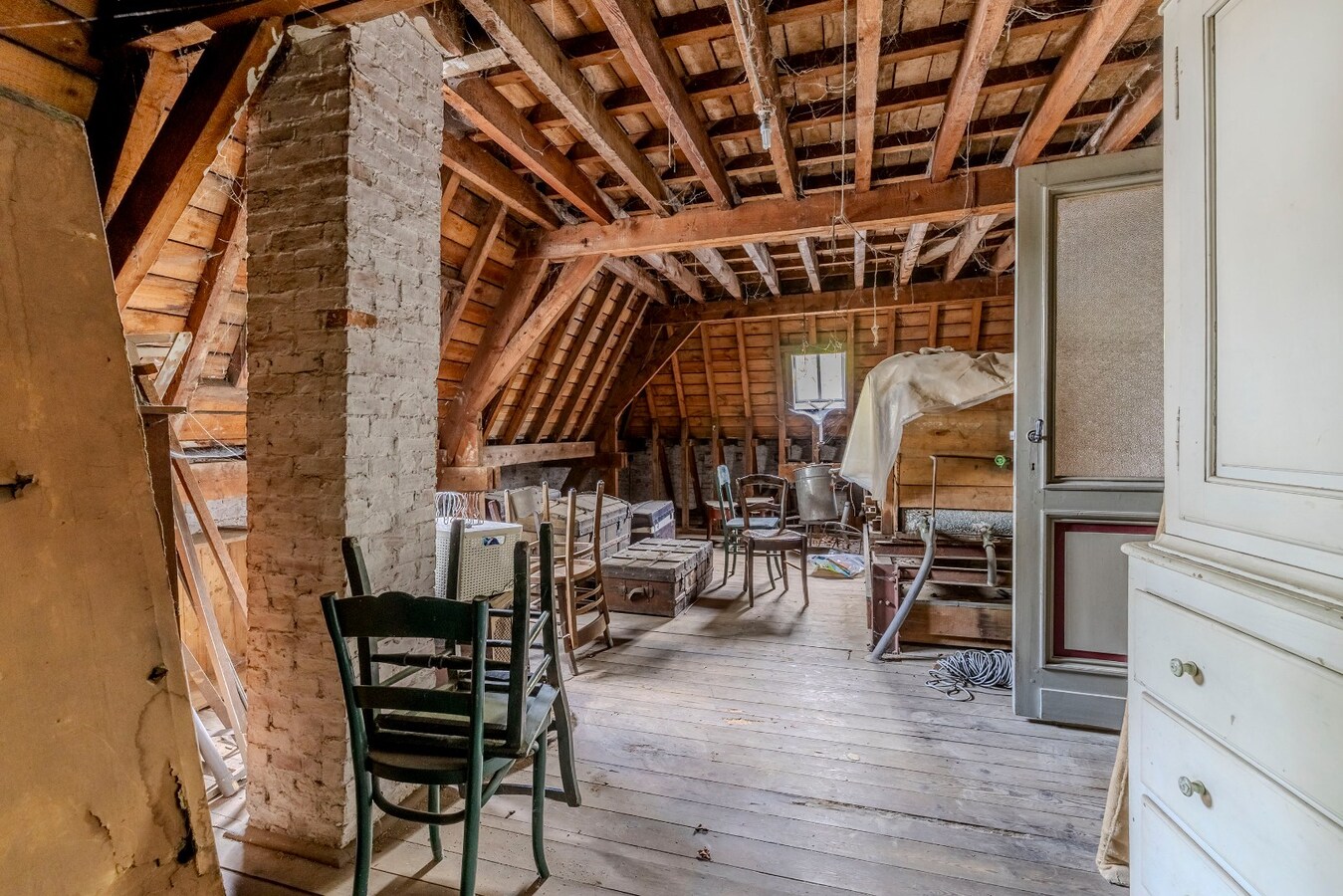 Charmant landhuis in een parkdomein van 7065m² 