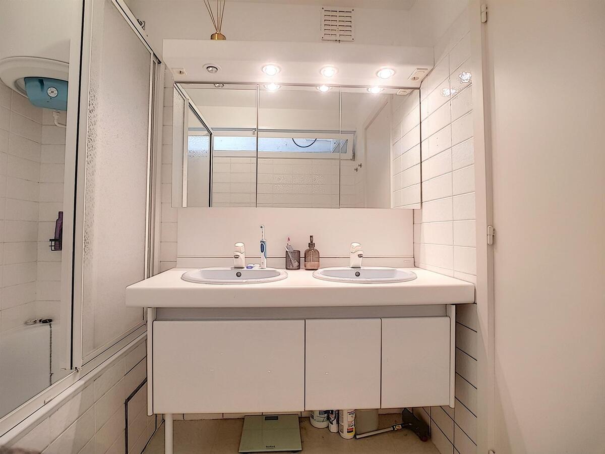 Mooi instapklaar appartement met zicht op de jachthaven – Zeebrugge 