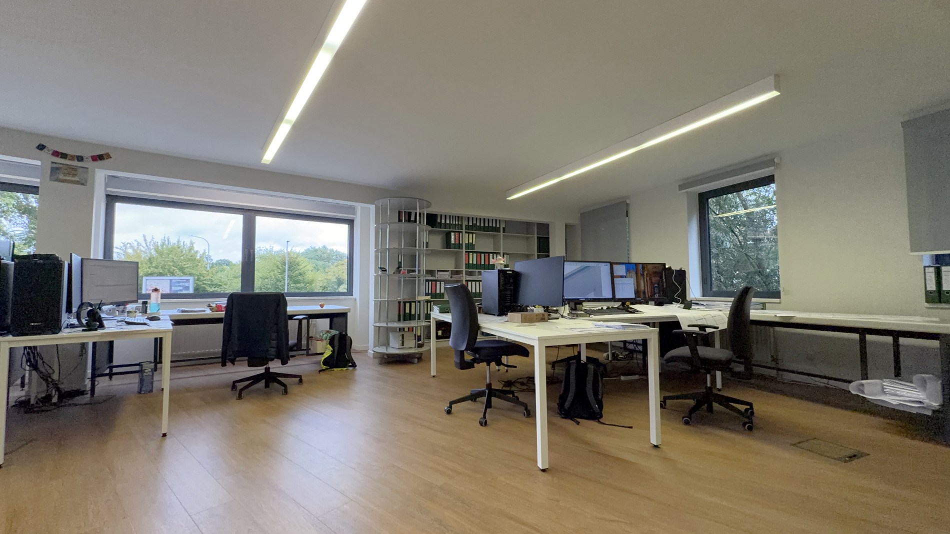 Instapklare kantoren te huur aan N60 in Gent