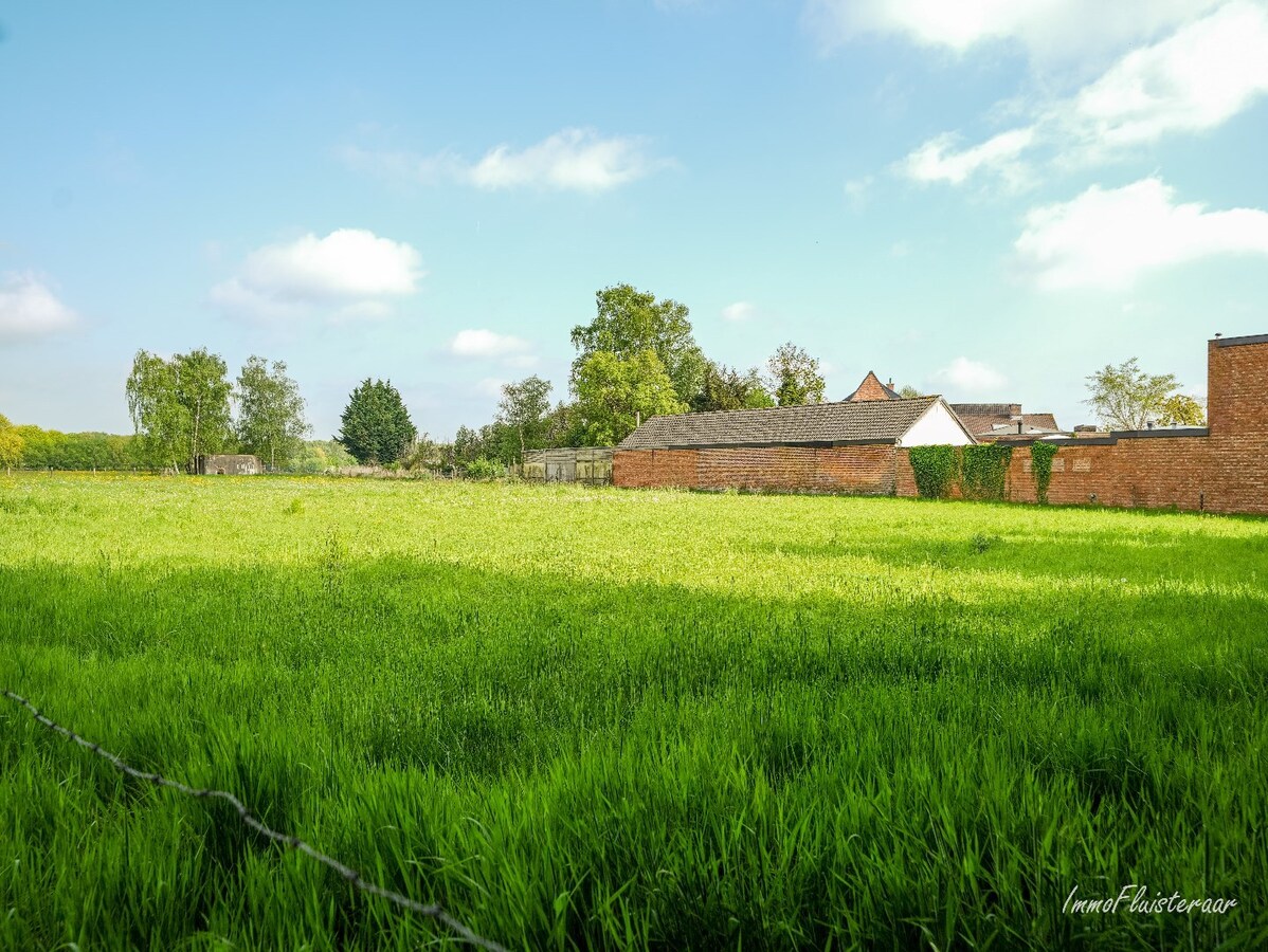 Vrijstaande woning met aparte garage op ca. 4.319 m2 te Lier (Mogelijkheid tot aankoop aanpalende bouwgronden) 