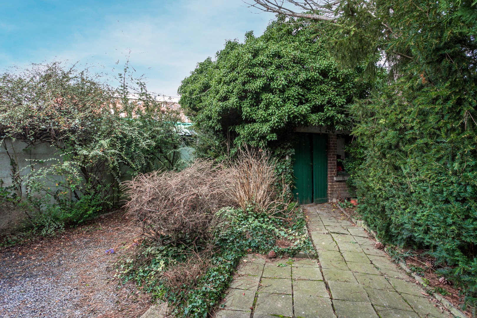 Ruime woning met 4 slpk en tuin 