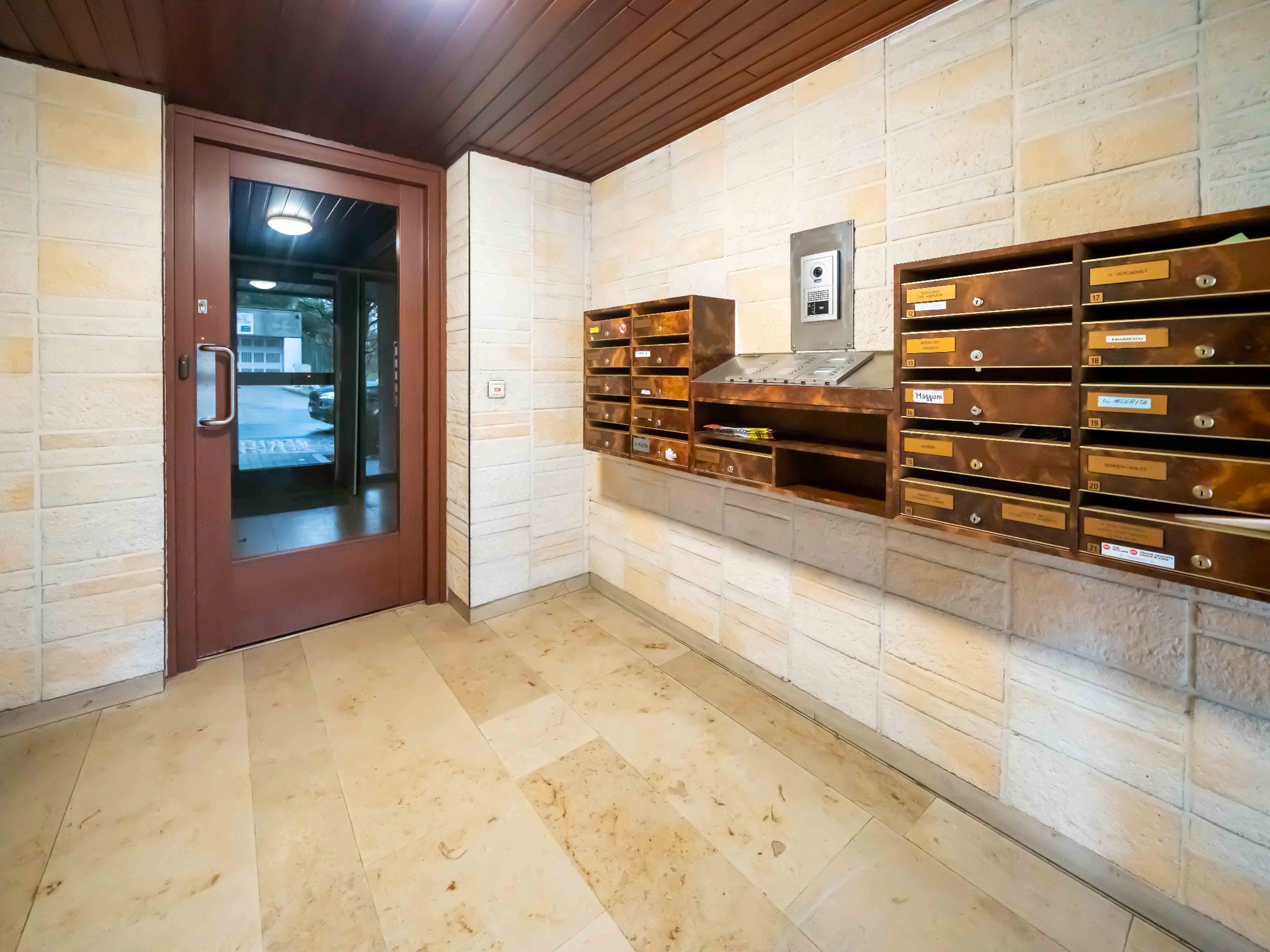 Ruim appartement met 1 slaapkamer en 2 terrassen 