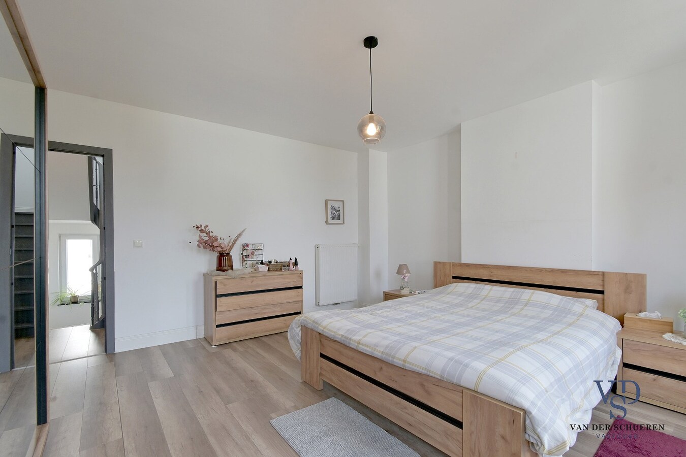 Comfortabele woning met tuin op topligging in Gavere. 