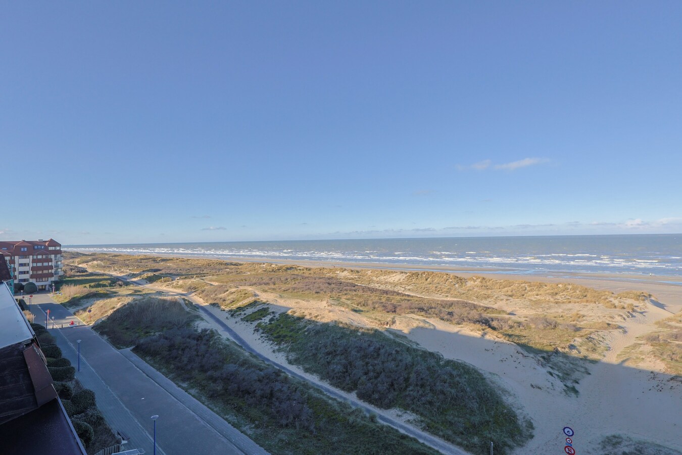 Penthouse met prachtig zeezicht en twee slaapkamers in de Res. Plaza I 