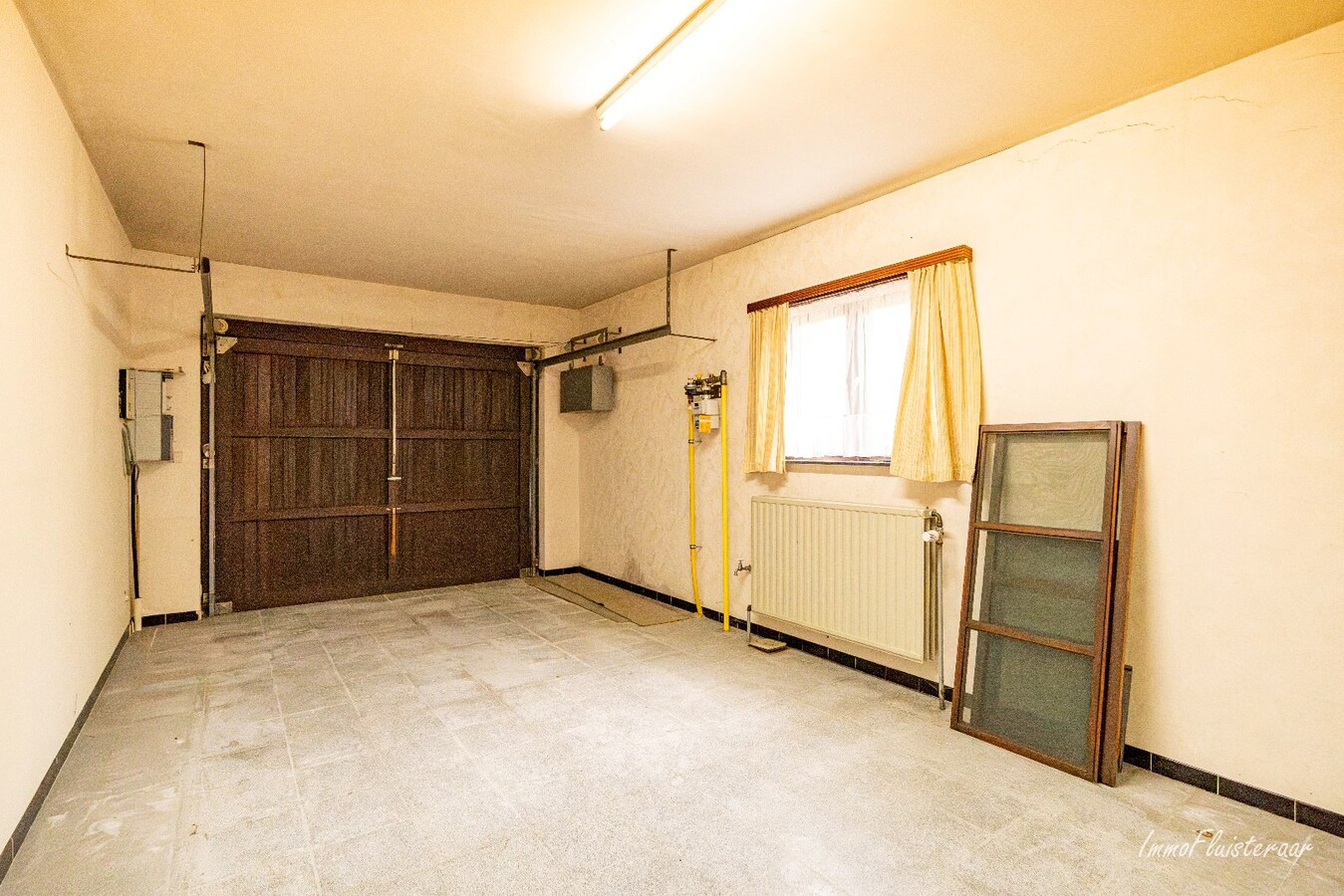 Vrijstaande woning met bijgebouw op 1 ha (Aankoop extra aanpalende ca. 2 ha mogelijk) te Heist-op-den-Berg 