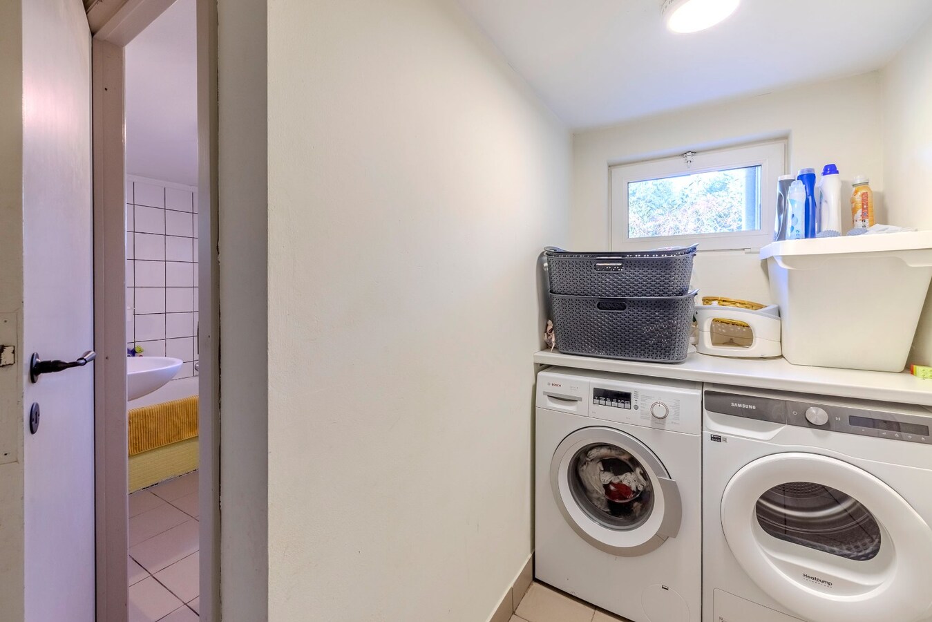 Instapklare woning met ruime tuin en 3 slpks - toplocatie 