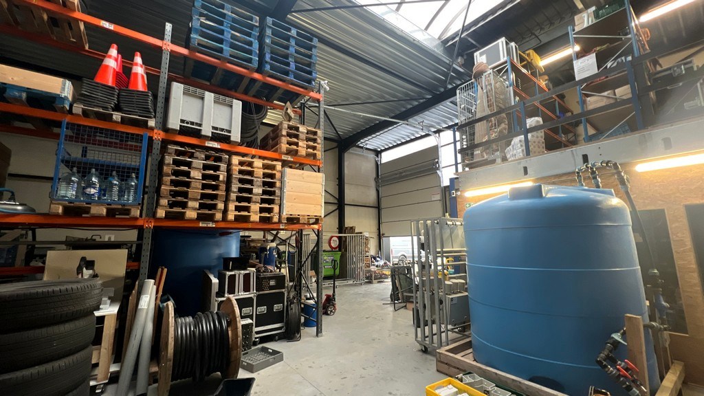 Magazijn te huur in Business Park Dendermonde