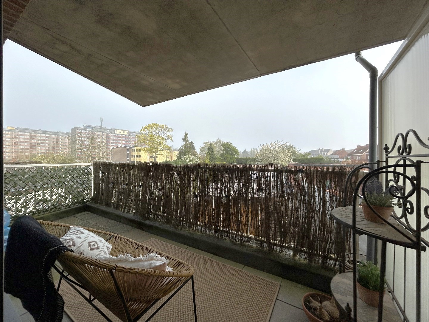Recent, energiezuinig appartement met 2 slaapkamers in Geel! 
