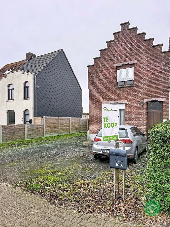 Woning met 4 slaapkamers en garage te Gistel 