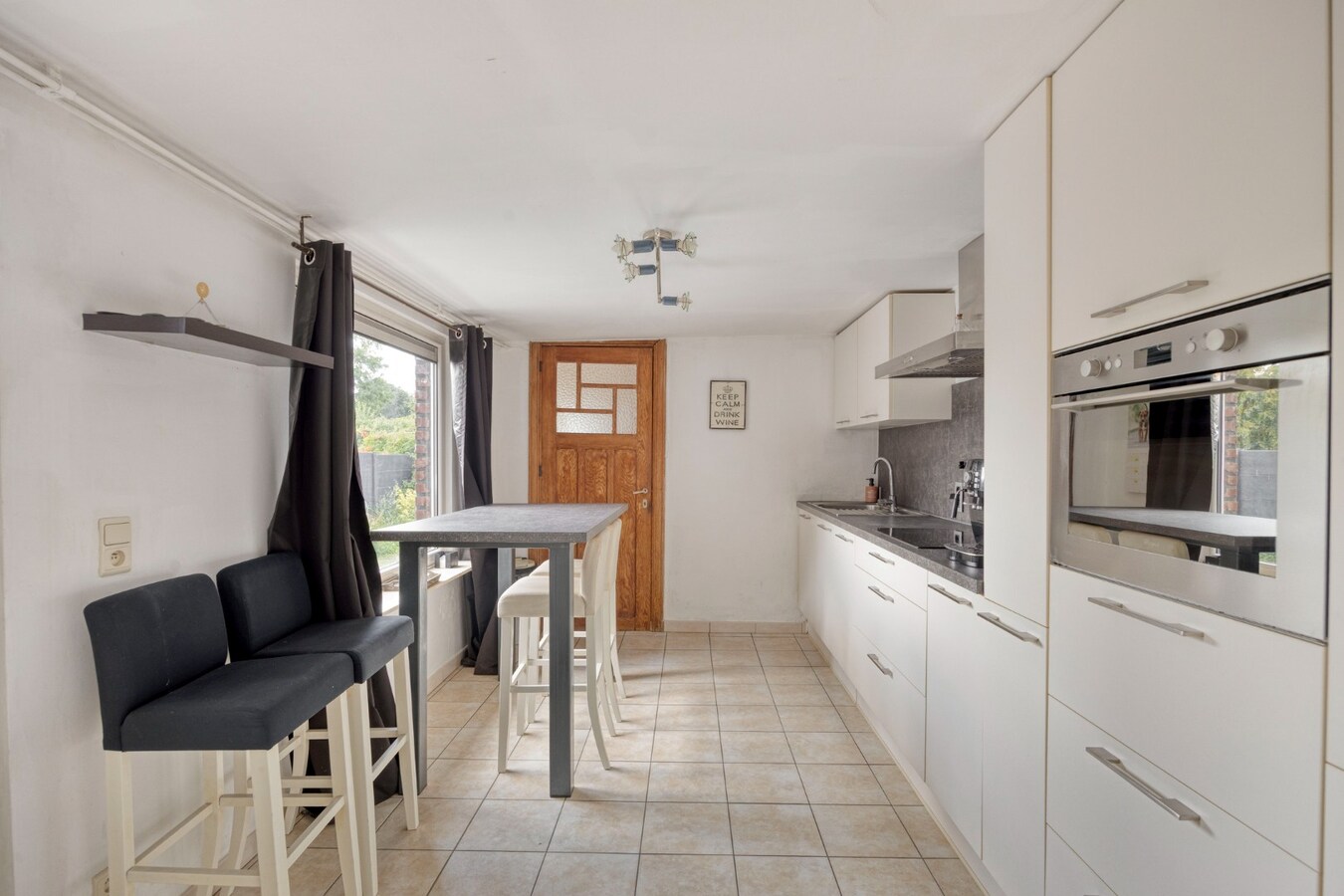 Prachtige woning met tuin, terras en garage 