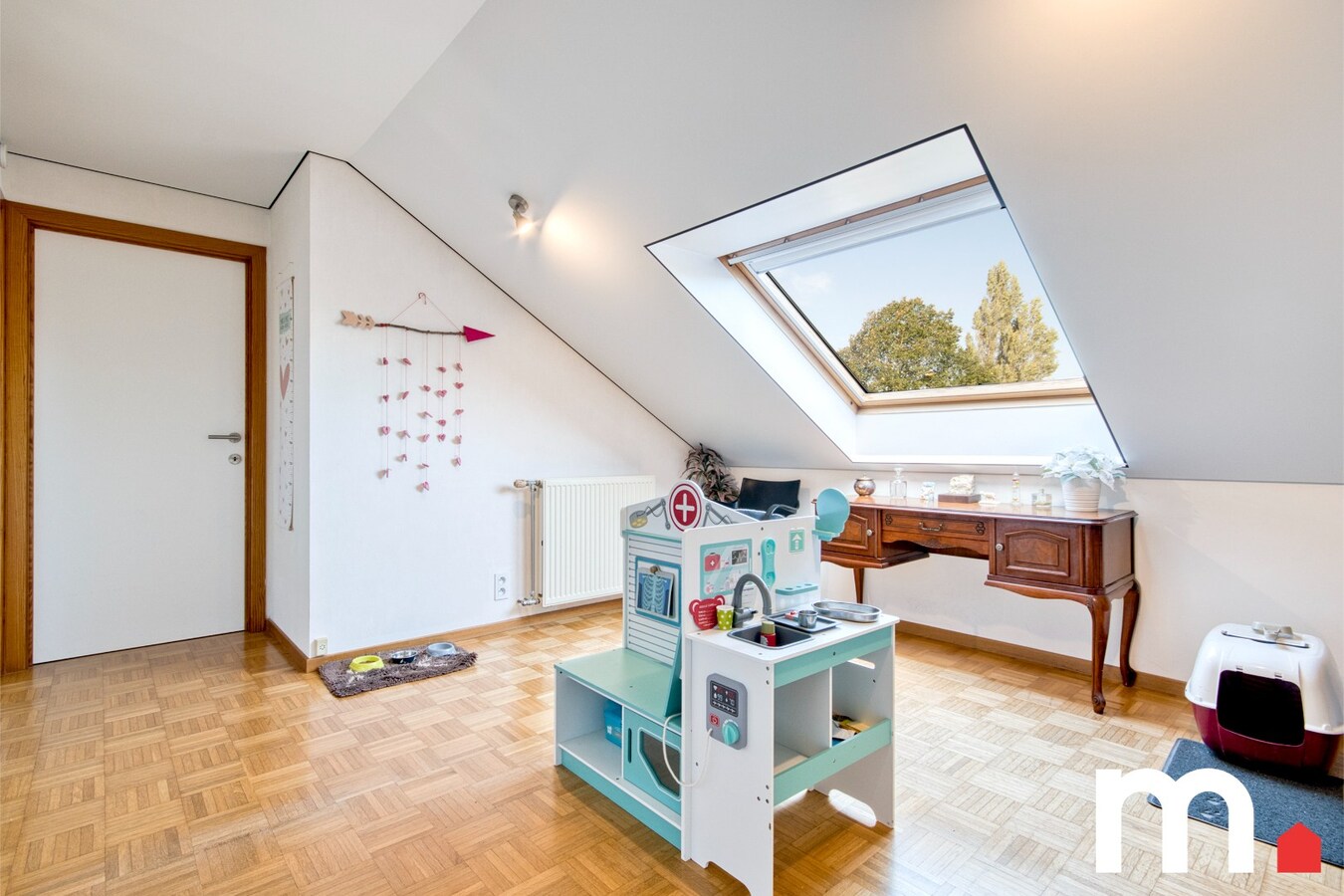 Alleenstaande instapklare villa te Kuurne op 788m² met 4 slaapkamers! 