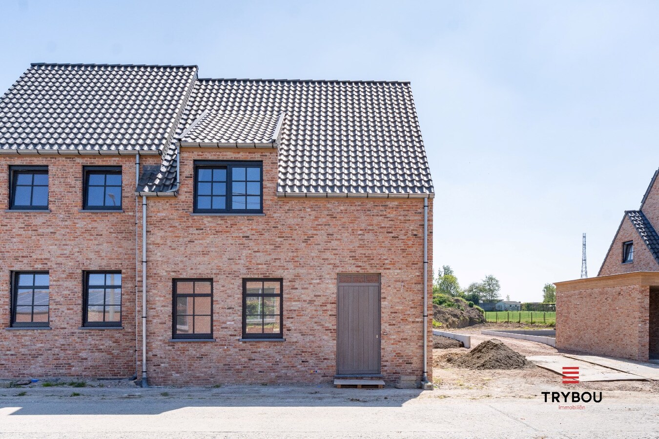 Prachtige nieuwbouwwoningen op landelijke locatie 