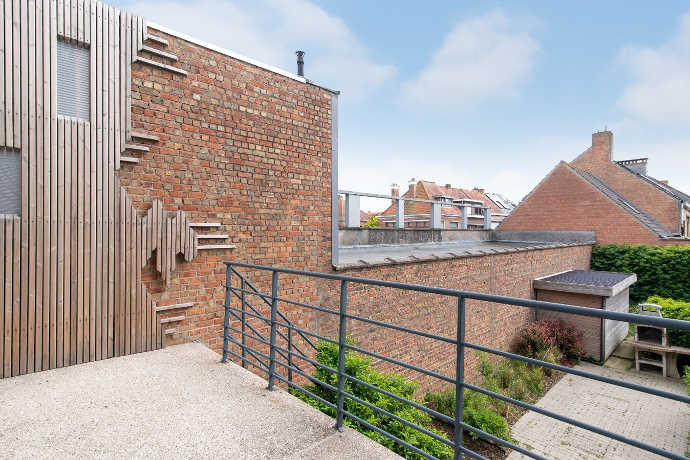 Instapklare ruime woning met 4 slaapkamers 
