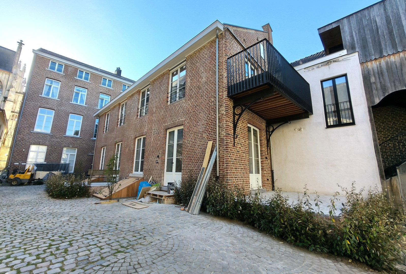 NIEUW APPARTEMENT MET TERRAS 